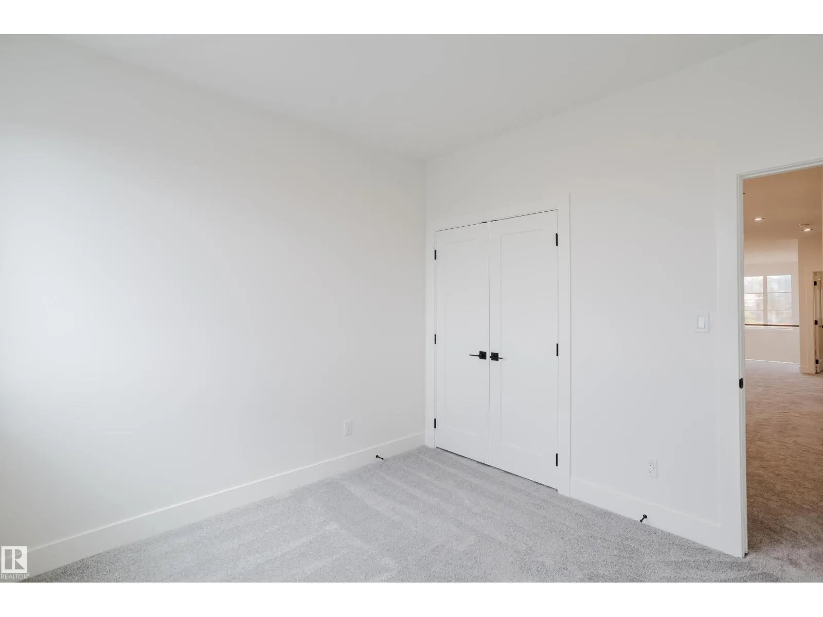 21112 26 AV NW
