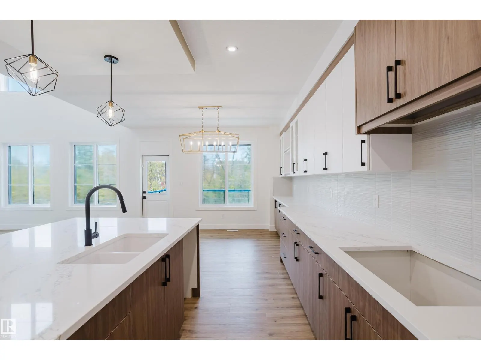 21112 26 AV NW