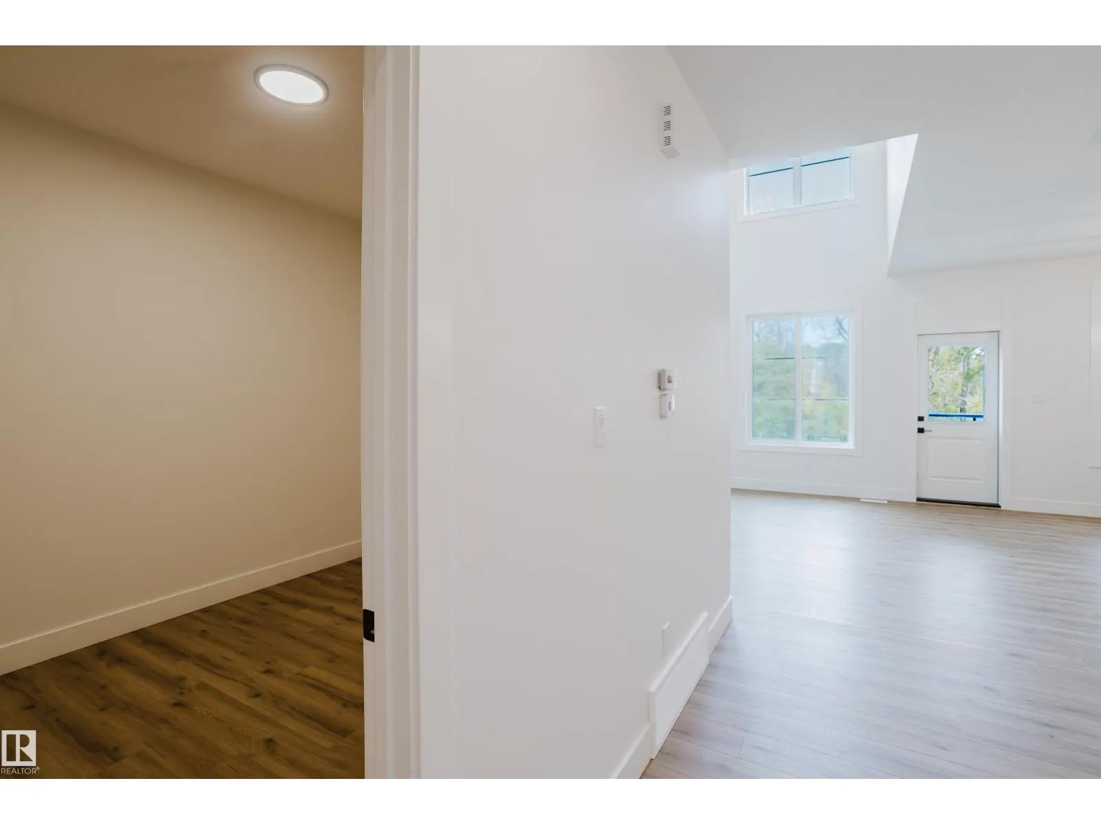 21112 26 AV NW