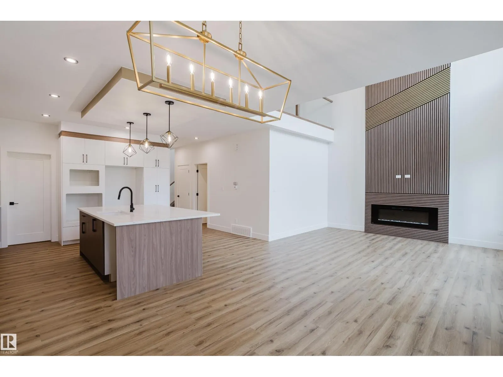 21112 26 AV NW