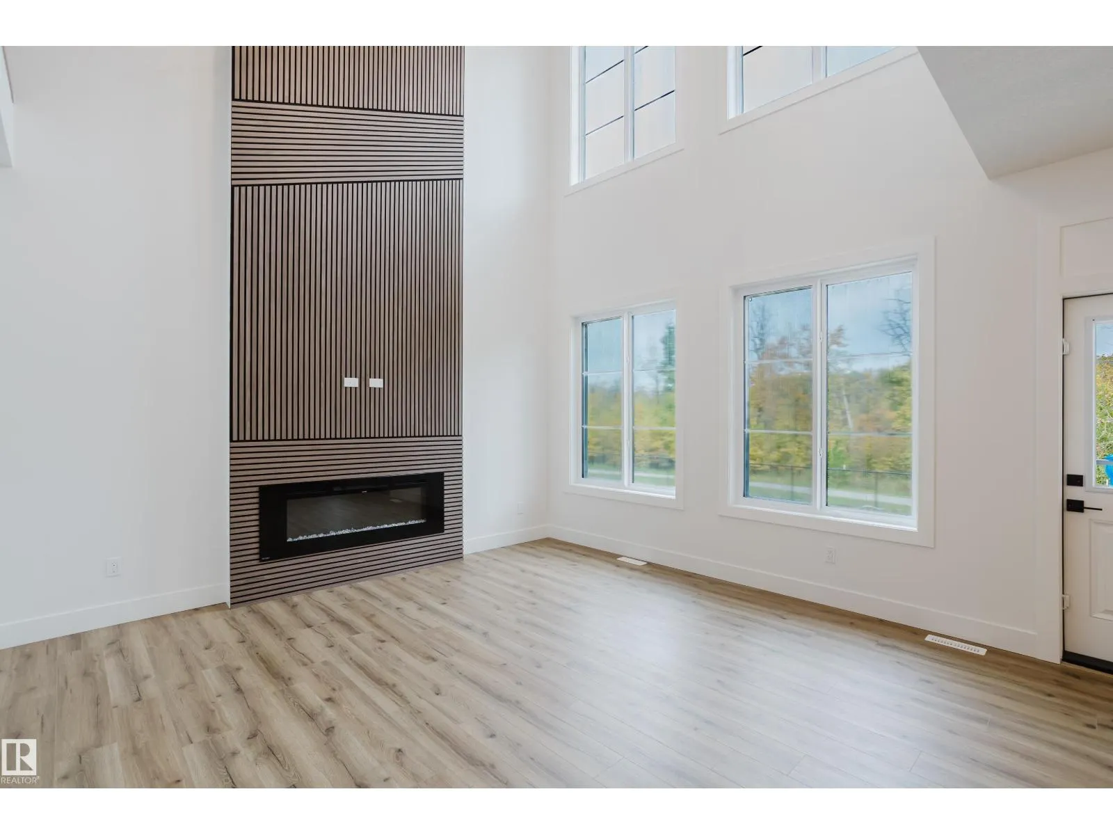 21112 26 AV NW