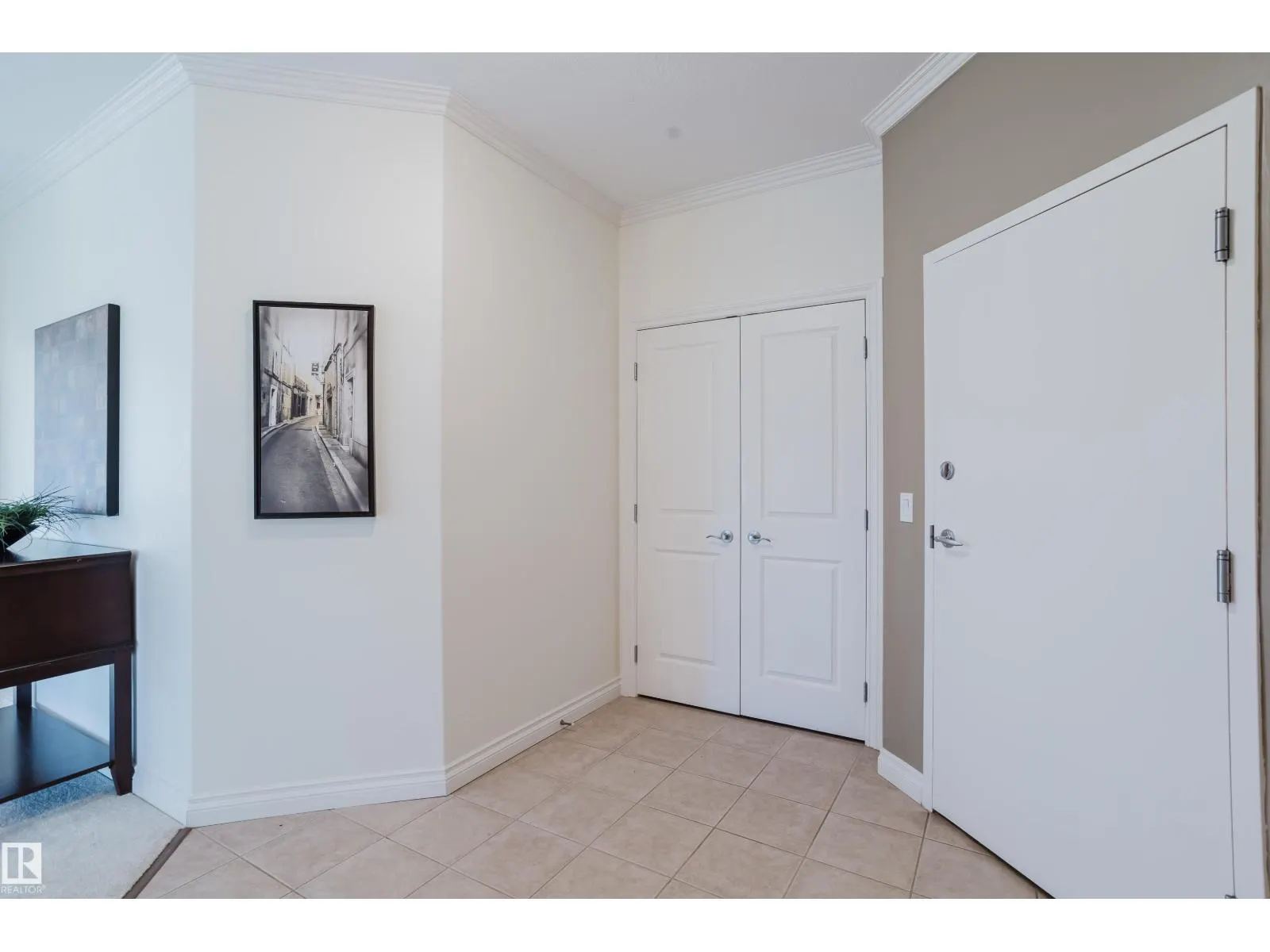 #402 14205 96 AV NW