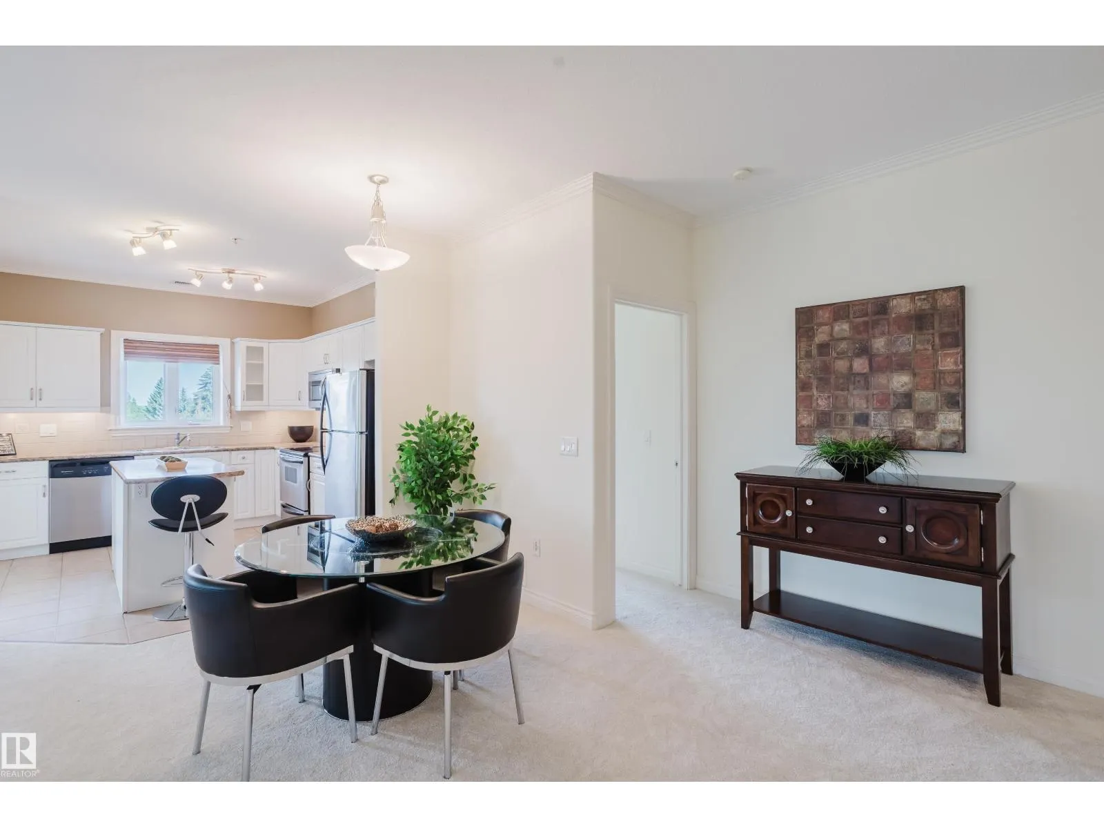 #402 14205 96 AV NW