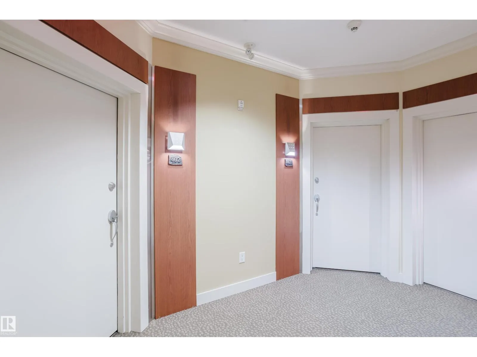 #402 14205 96 AV NW
