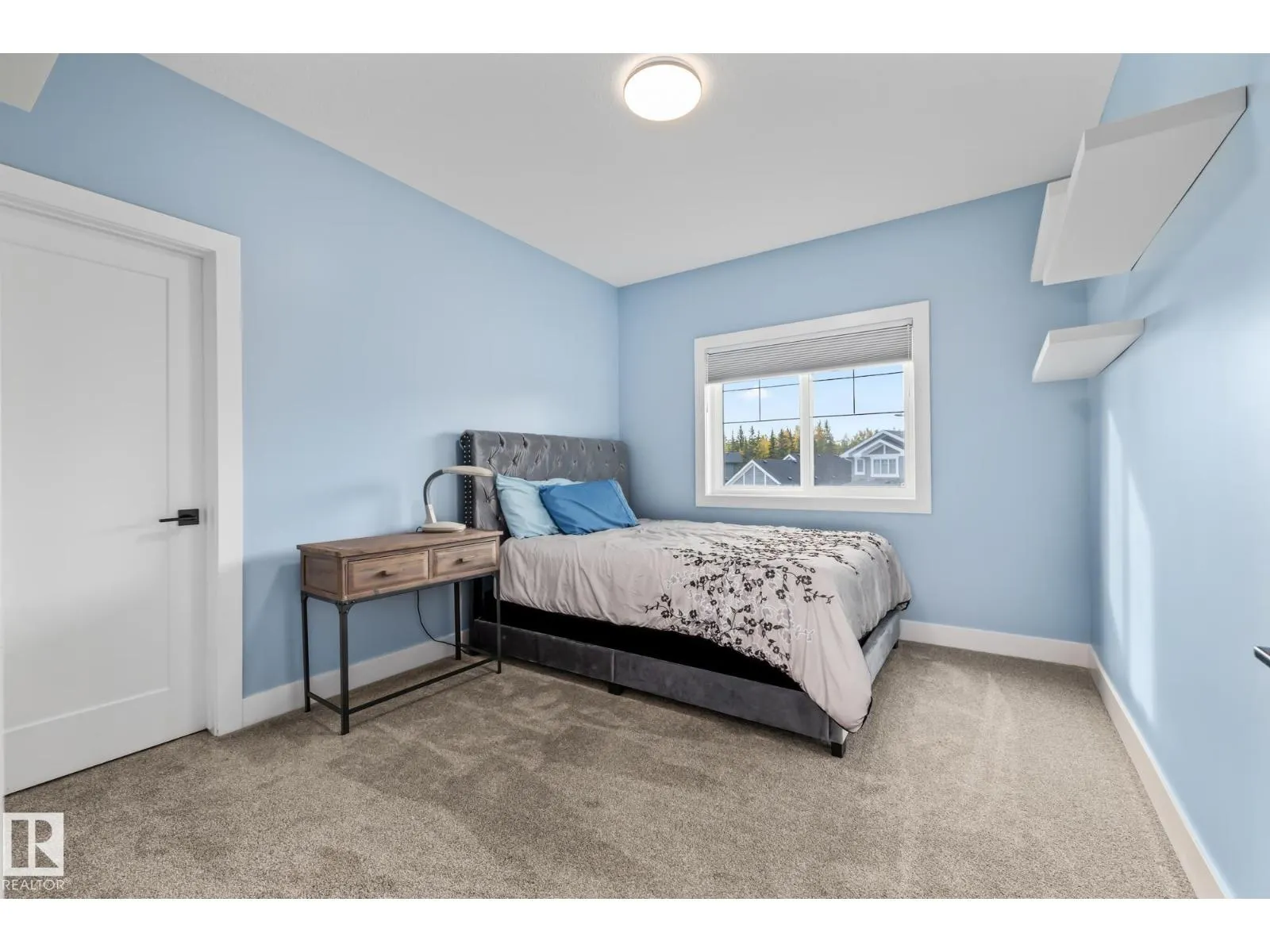568 MERLIN LANDING LD NW