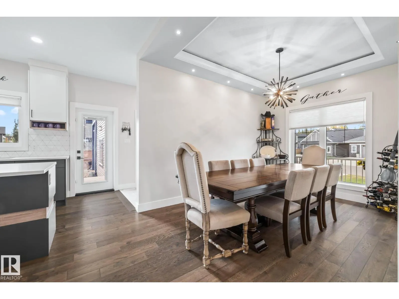 568 MERLIN LANDING LD NW