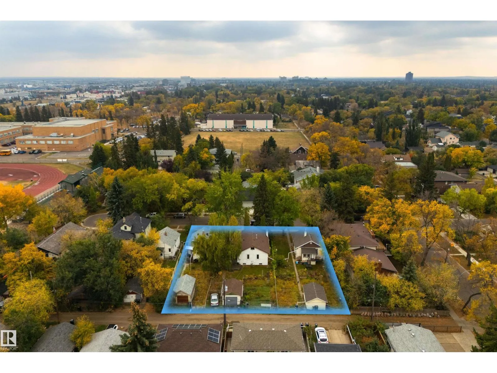 10516 74 AV NW
