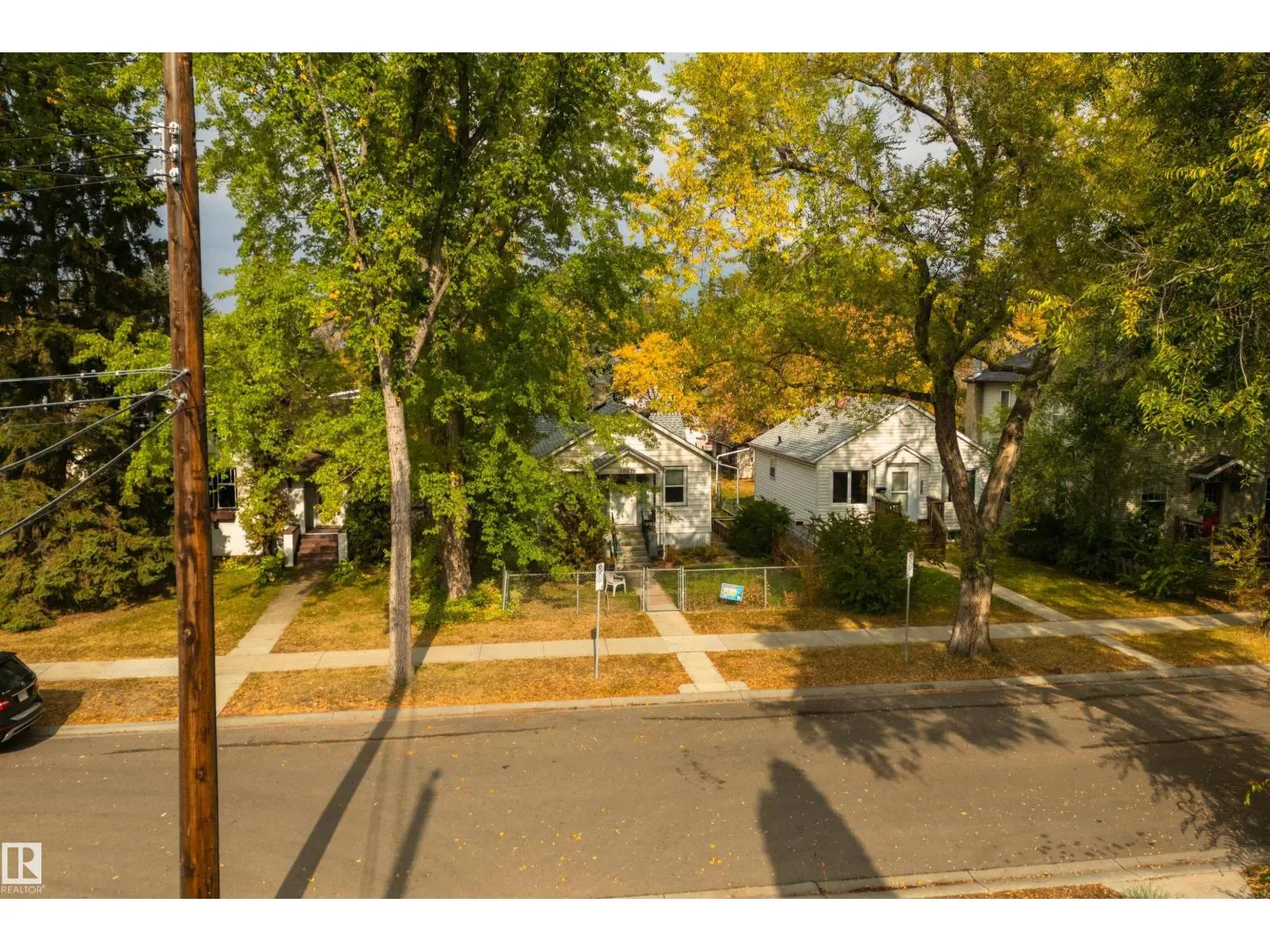 10516 74 AV NW