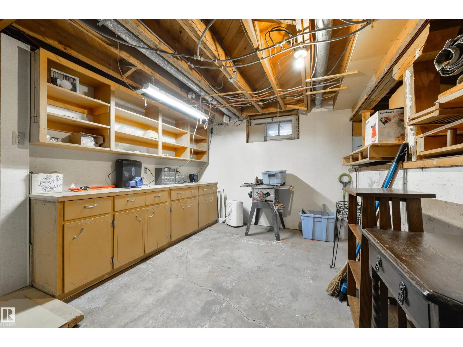 10520 74 AV NW