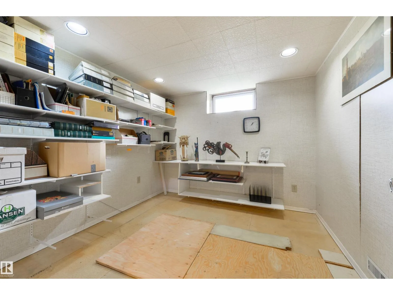 10520 74 AV NW