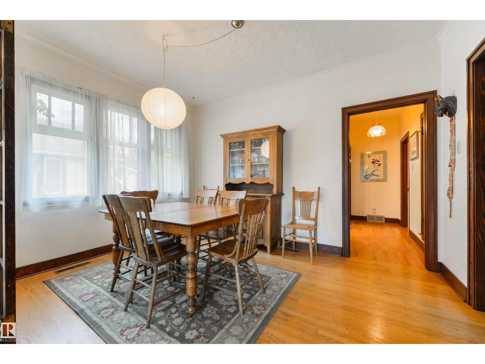 10520 74 AV NW