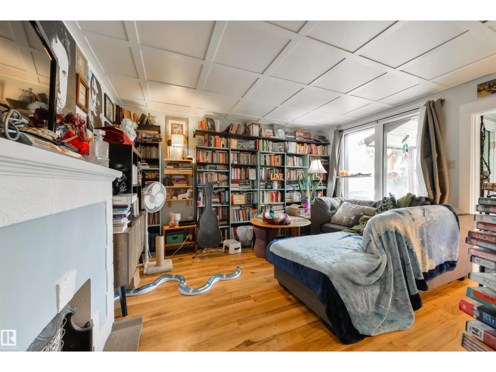 10526 74 AV NW