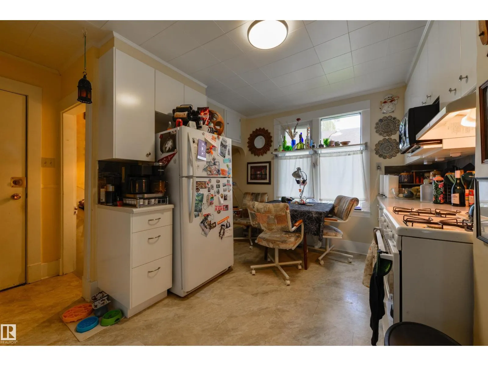 10526 74 AV NW