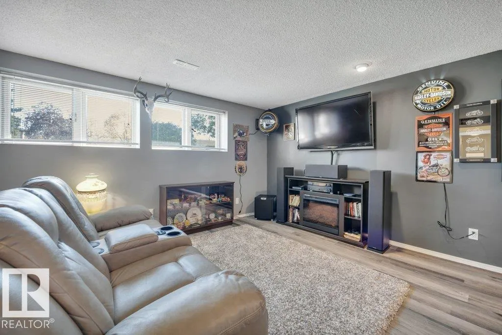 4214 42 ST