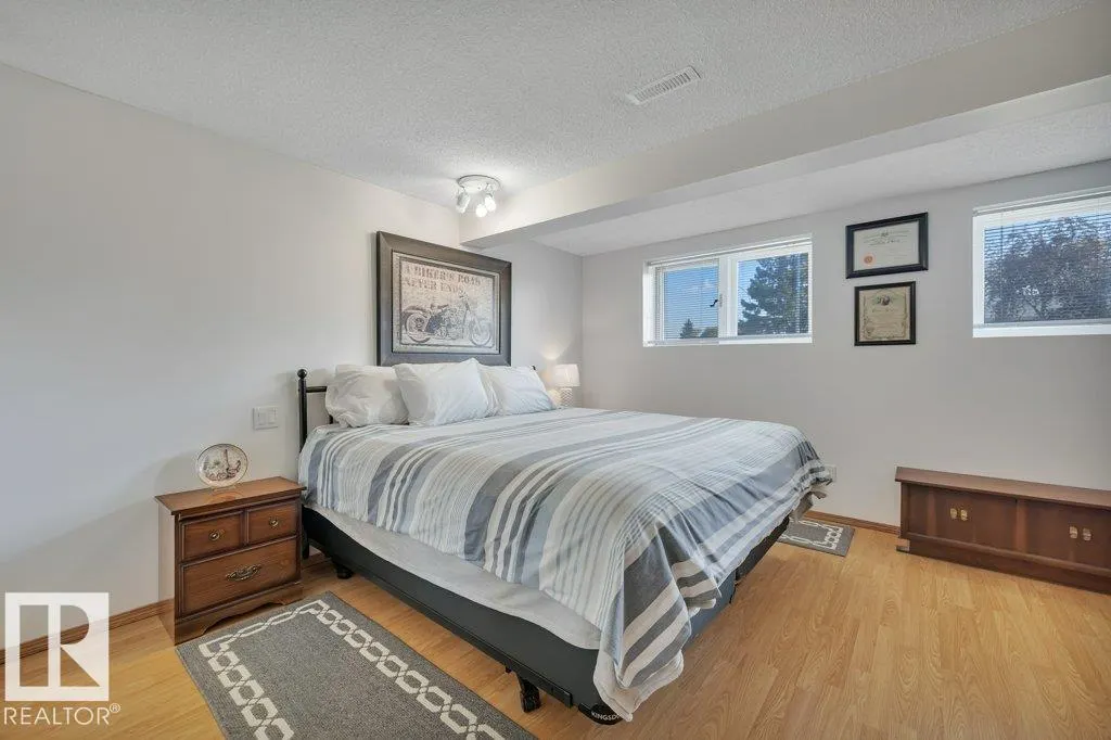 4214 42 ST