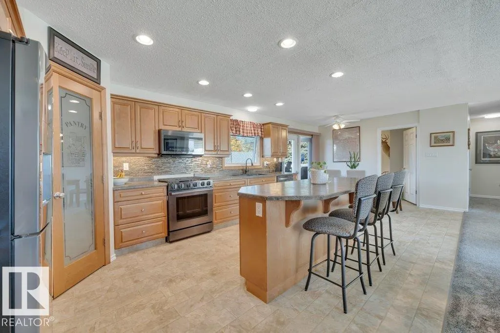 4214 42 ST