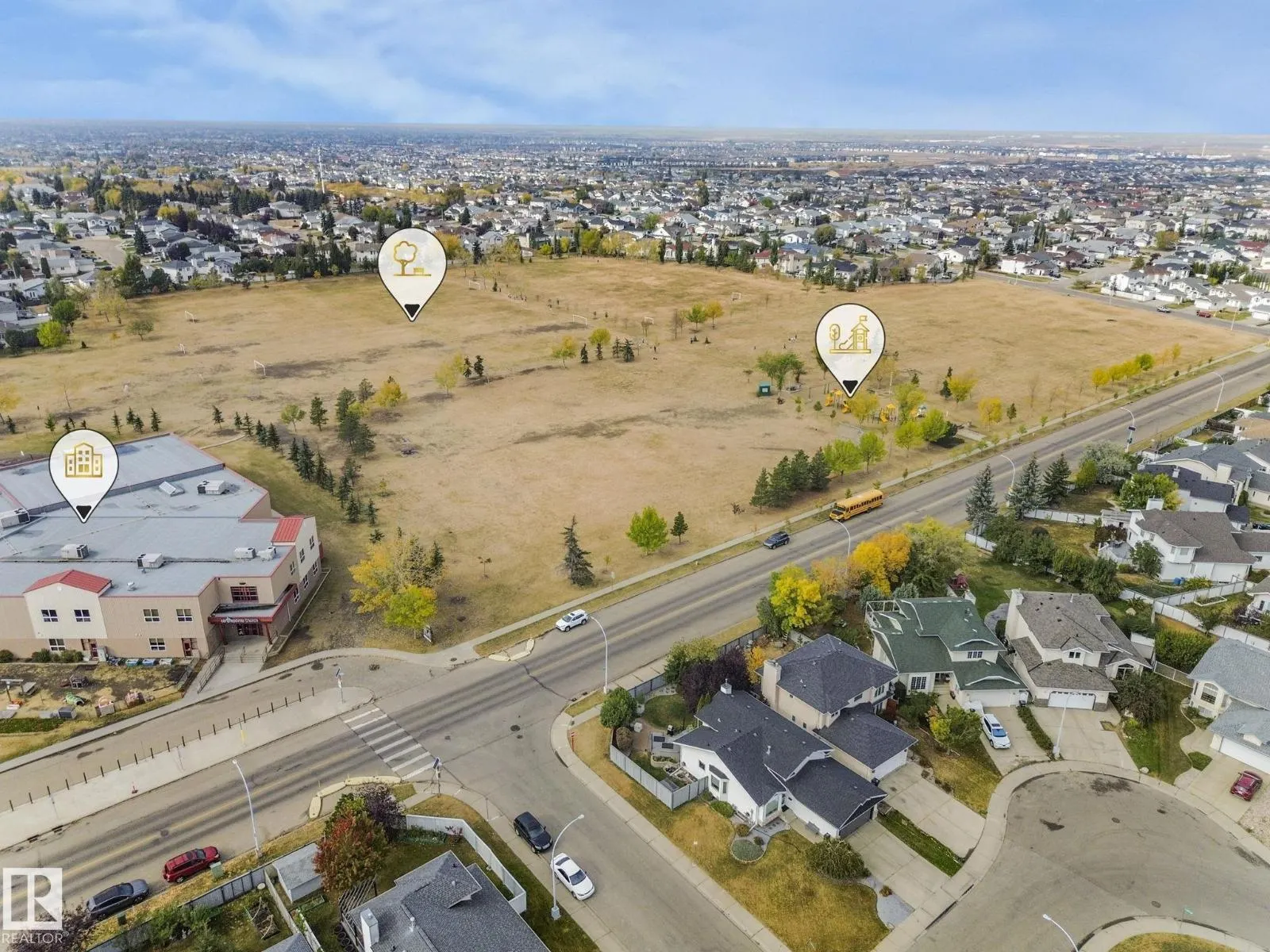 6115 157 AV NW NW