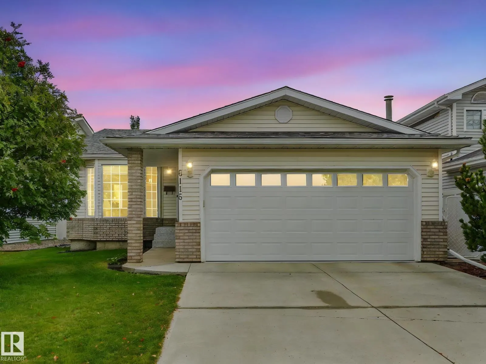 6115 157 AV NW NW
