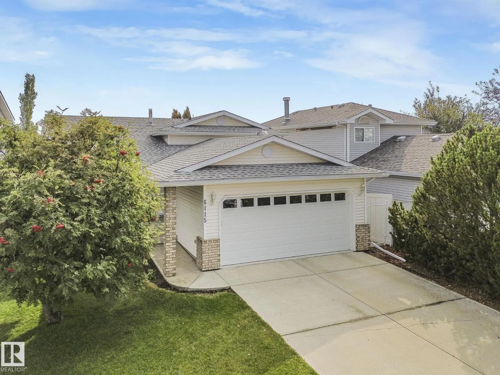 6115 157 AV NW NW