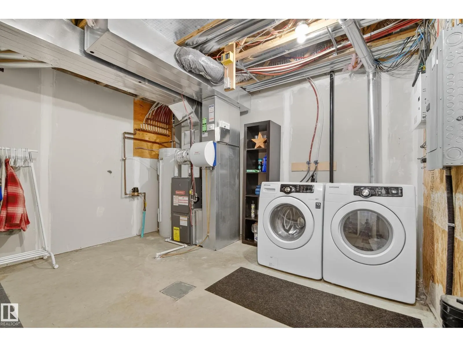 #166 1804 70 ST SW