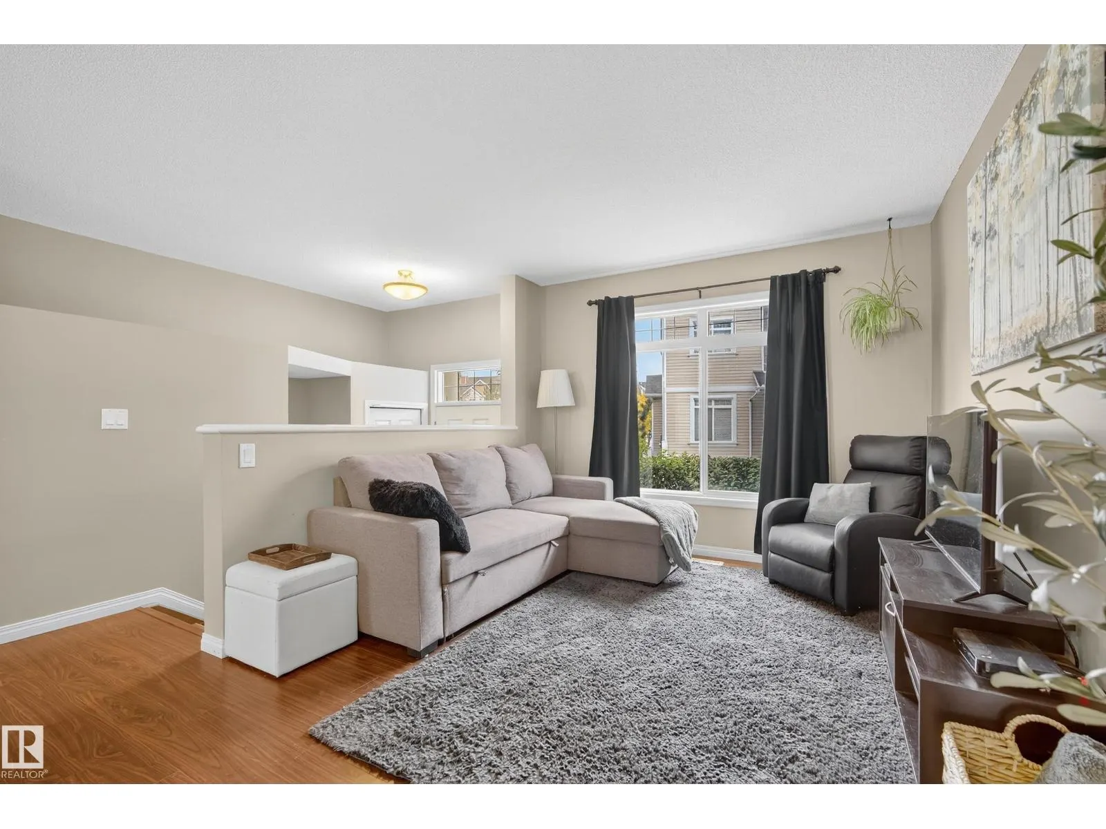 #166 1804 70 ST SW