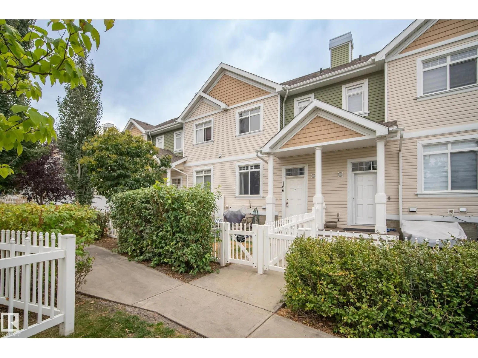 #166 1804 70 ST SW