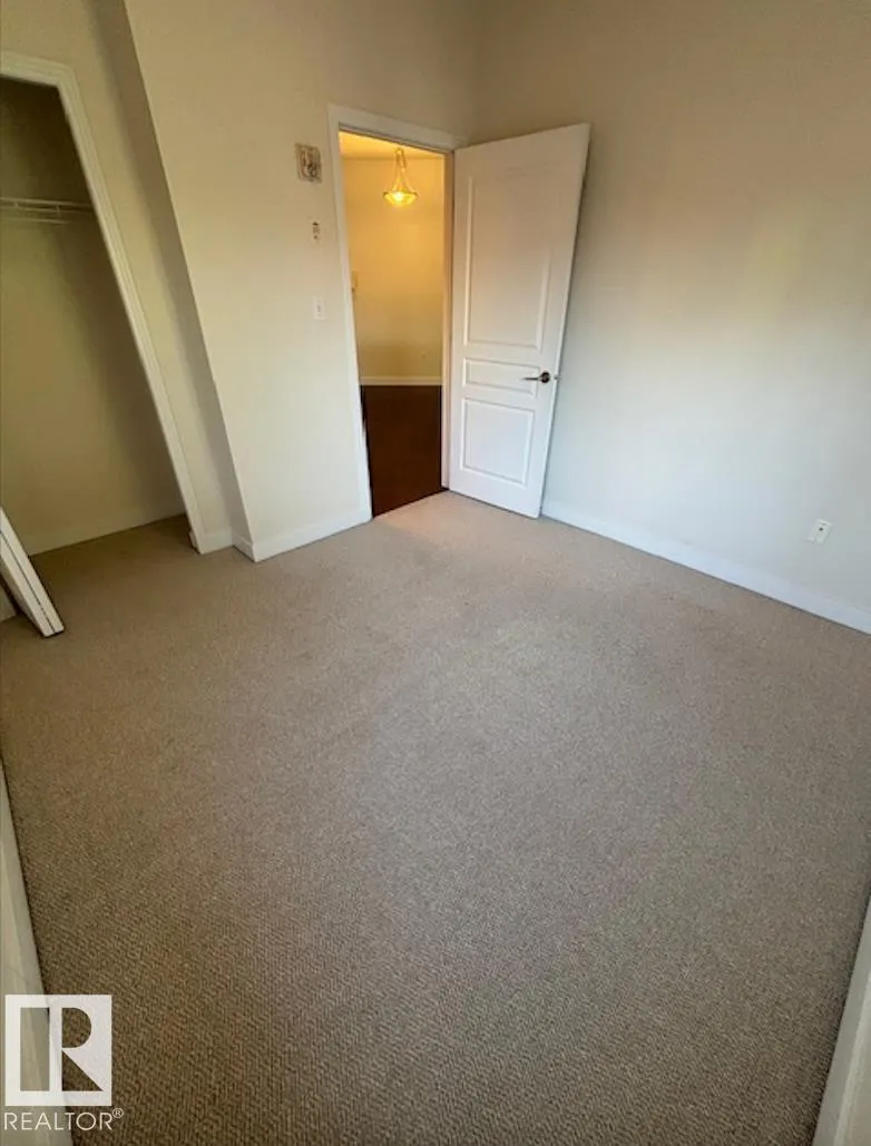 #206 10333 112 ST NW