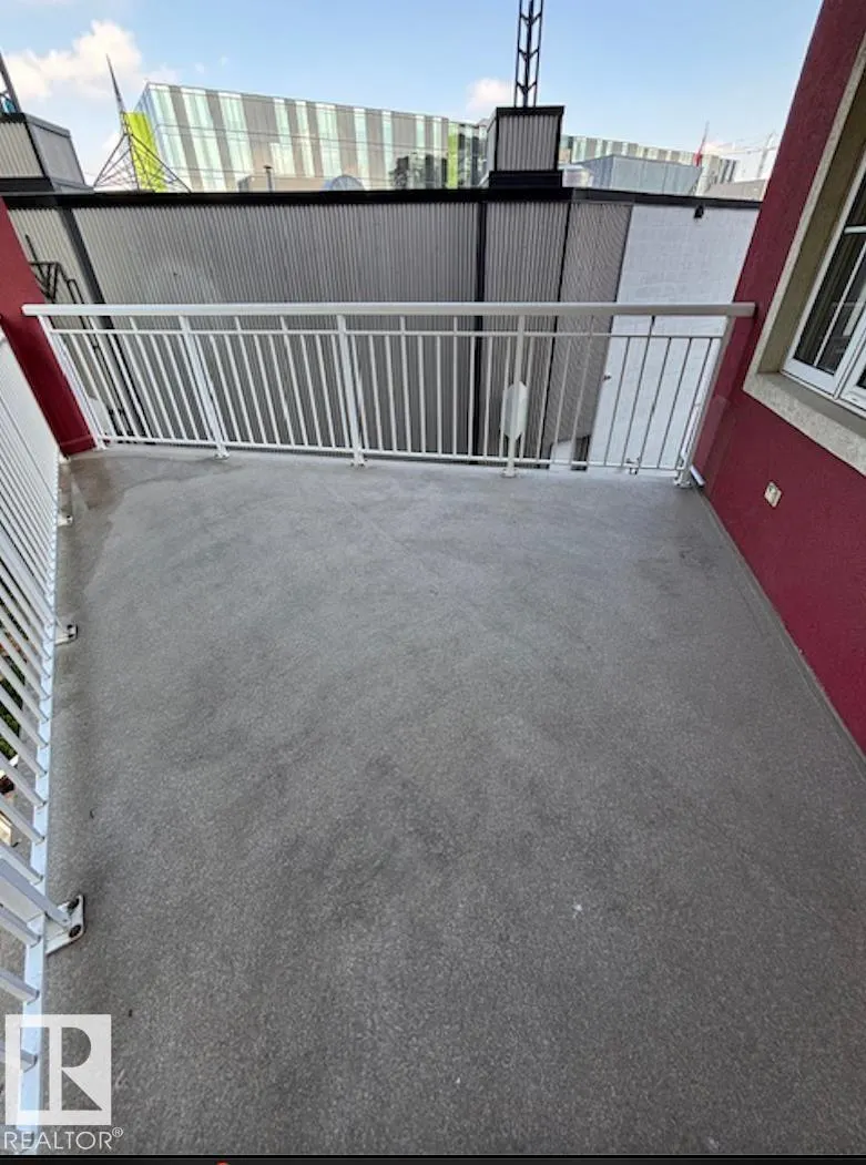 #206 10333 112 ST NW