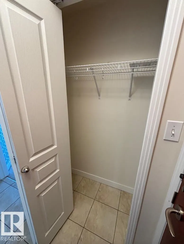 #206 10333 112 ST NW
