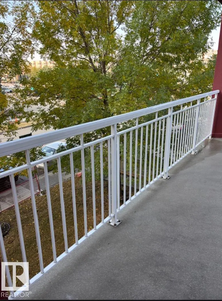 #206 10333 112 ST NW