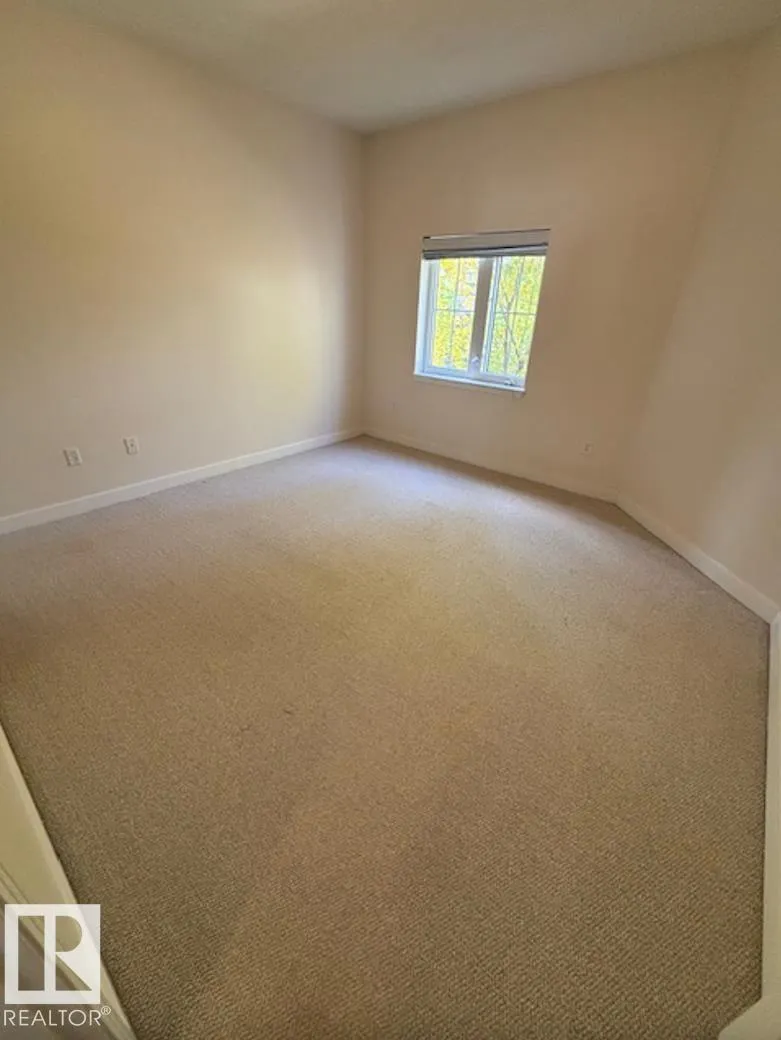 #206 10333 112 ST NW