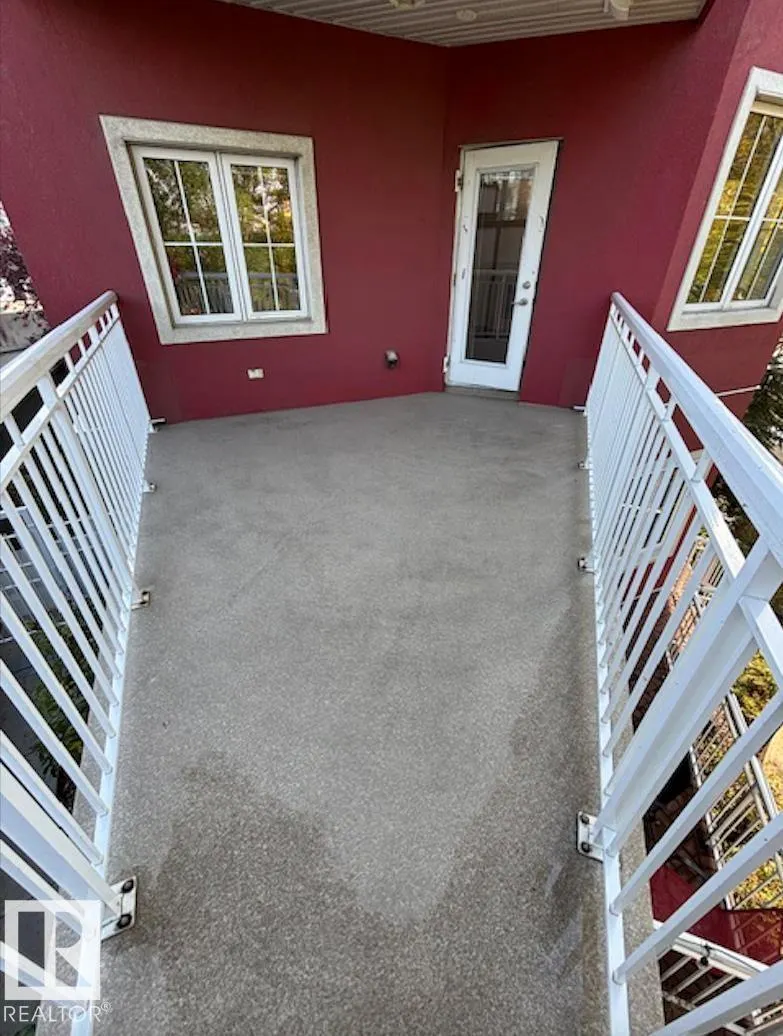 #206 10333 112 ST NW