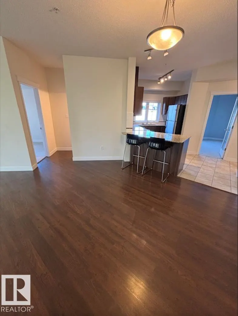 #206 10333 112 ST NW