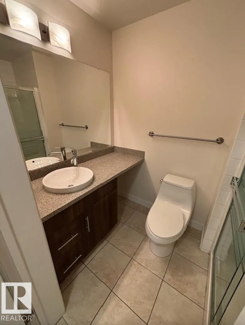 #206 10333 112 ST NW