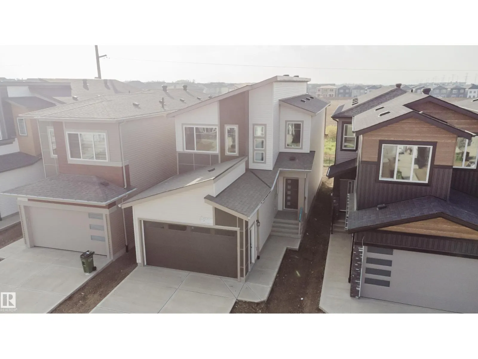 224 25 ST SW
