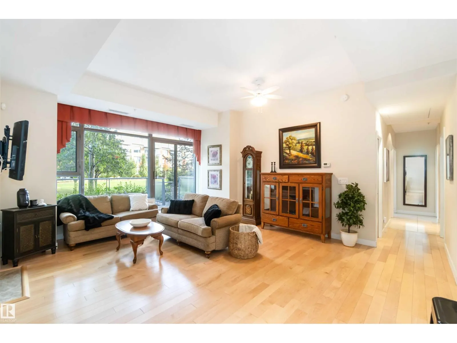 #108 2504 109 ST NW