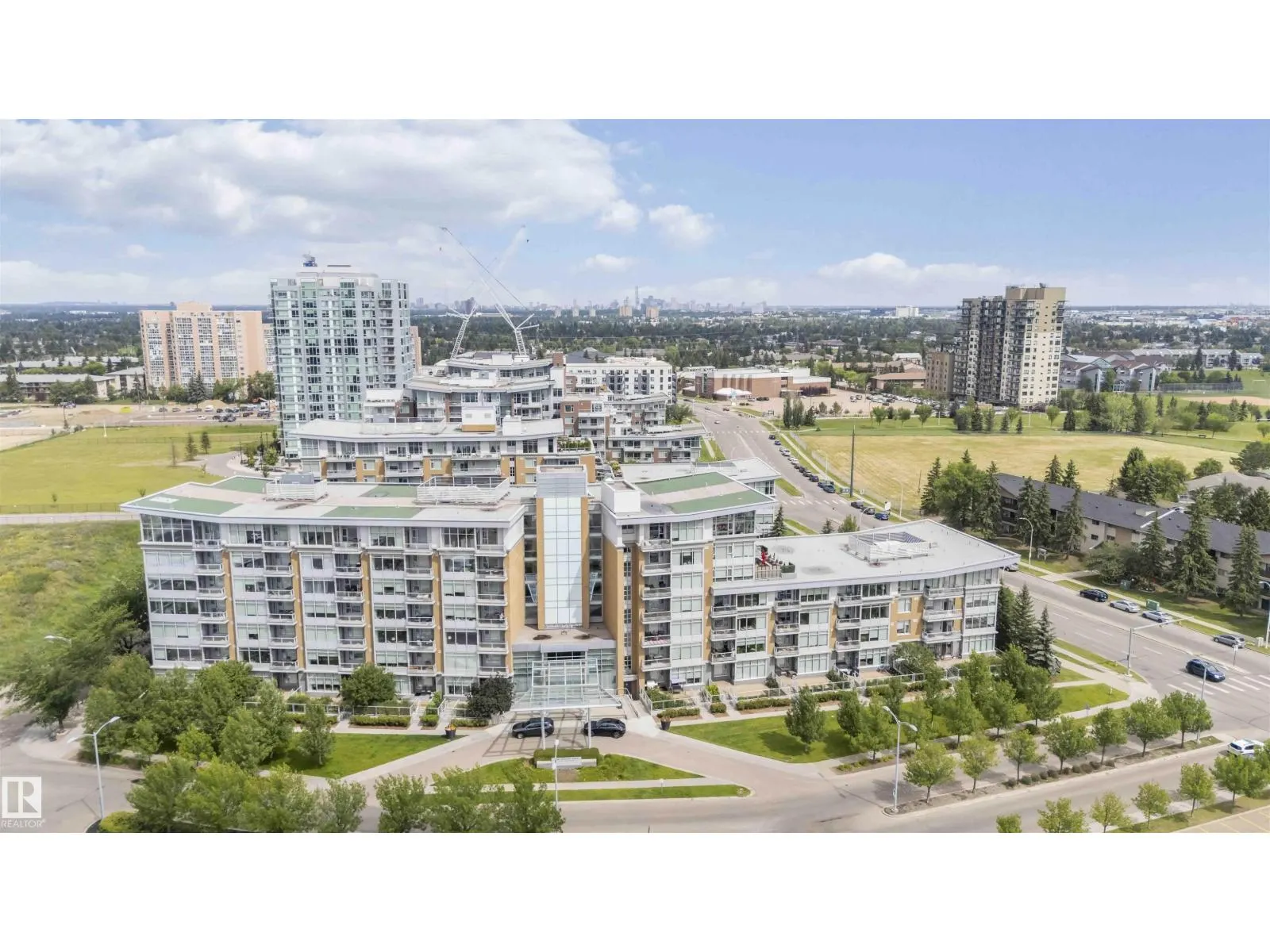 #108 2504 109 ST NW