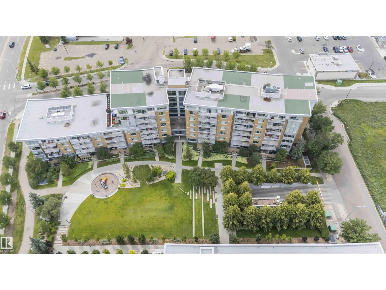 #108 2504 109 ST NW