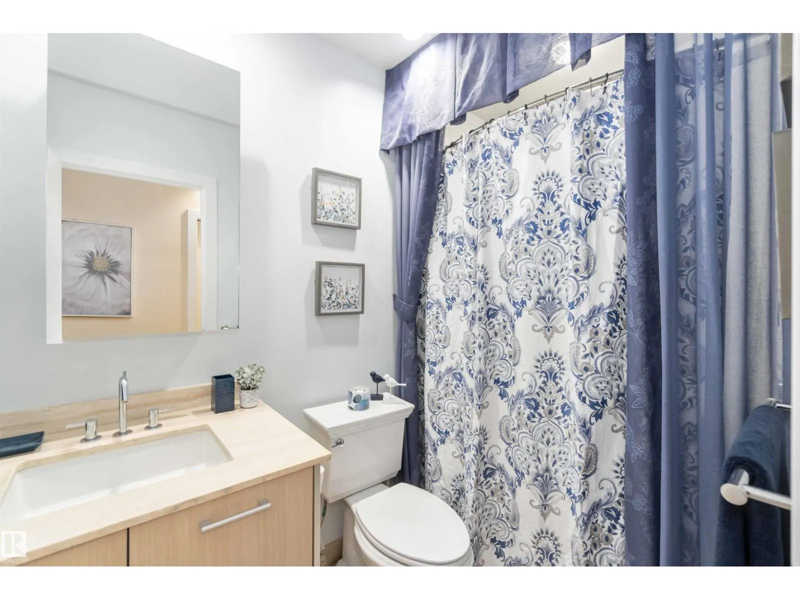 #108 2504 109 ST NW