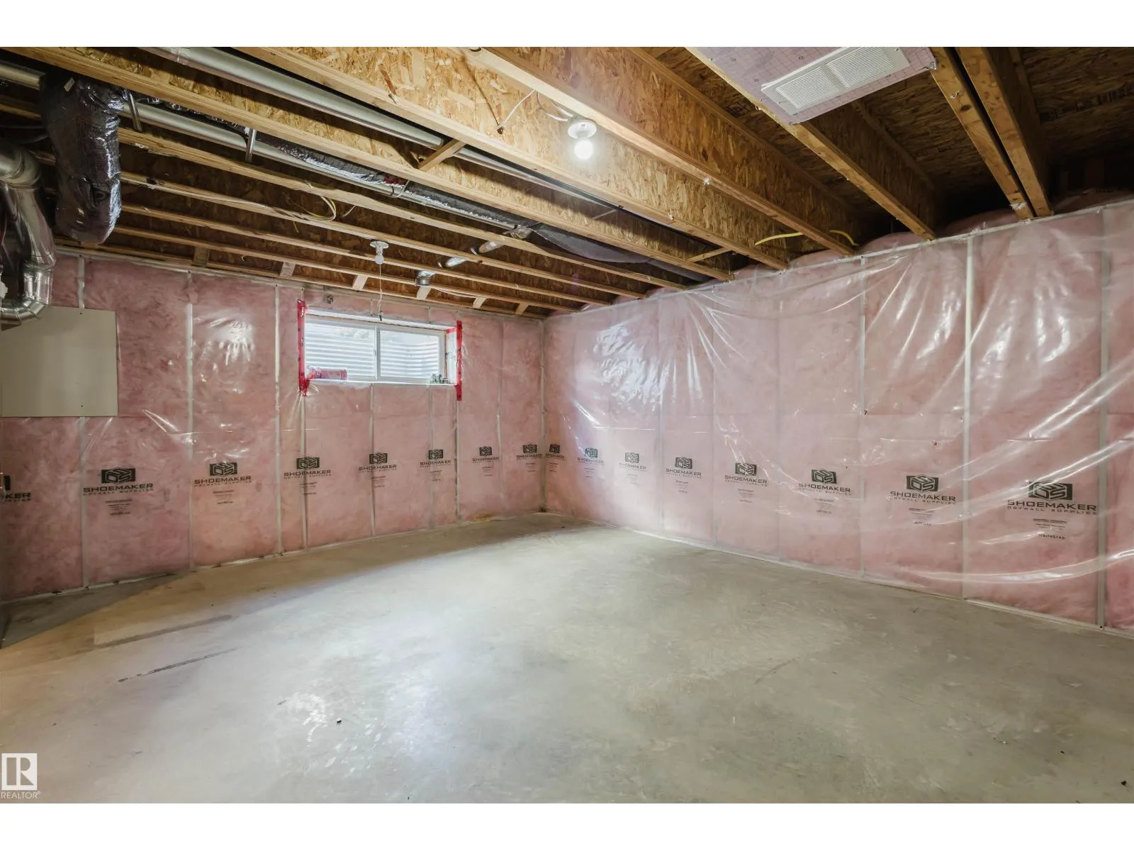 33 CATALINA CT