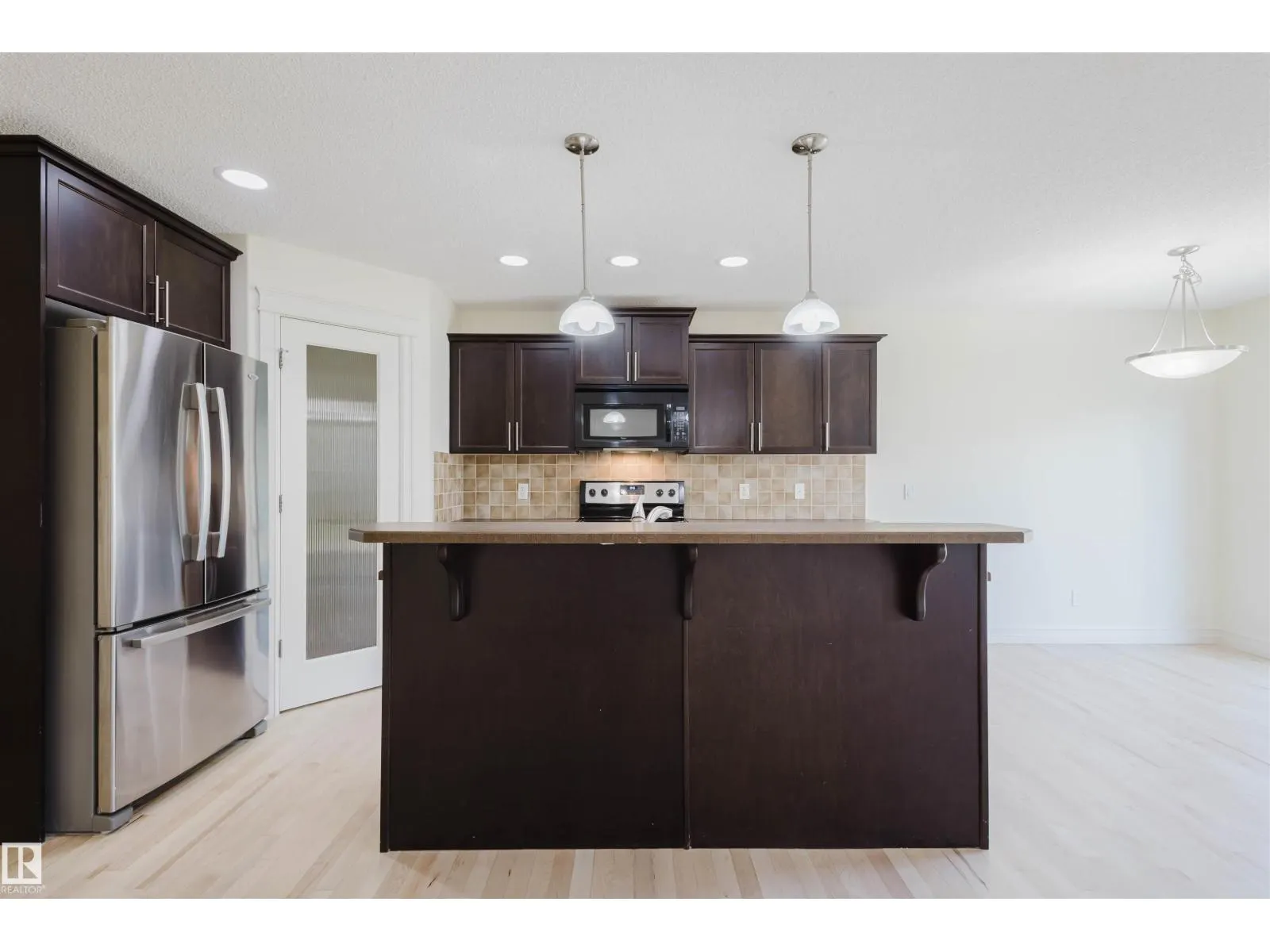 33 CATALINA CT