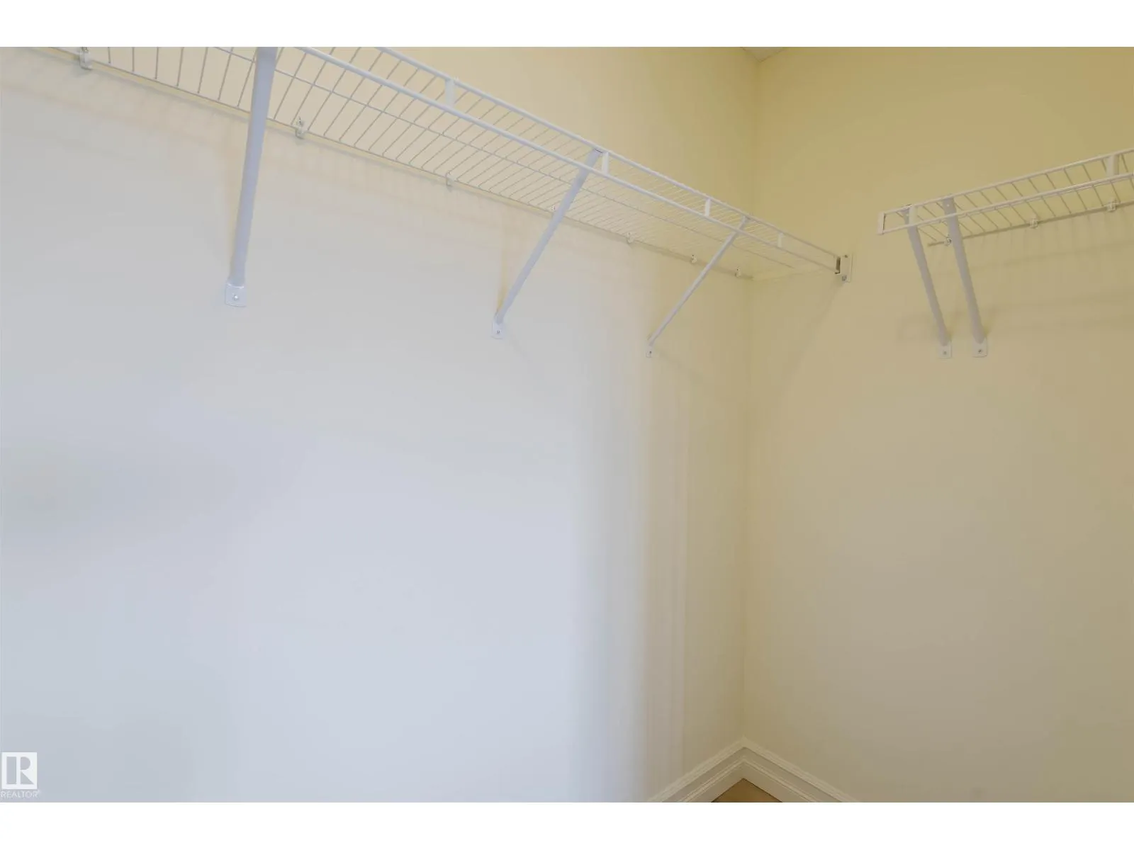33 CATALINA CT