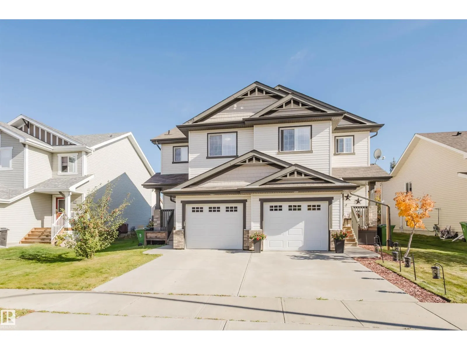 33 CATALINA CT