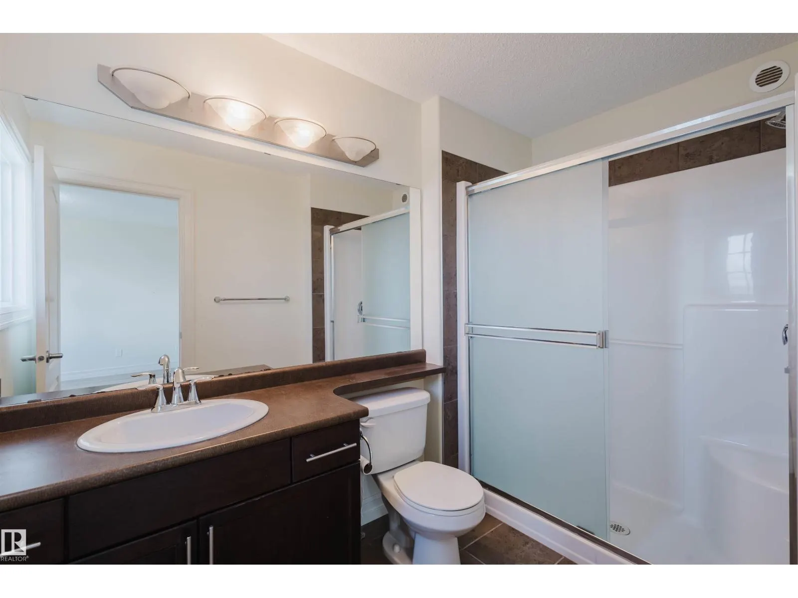 33 CATALINA CT