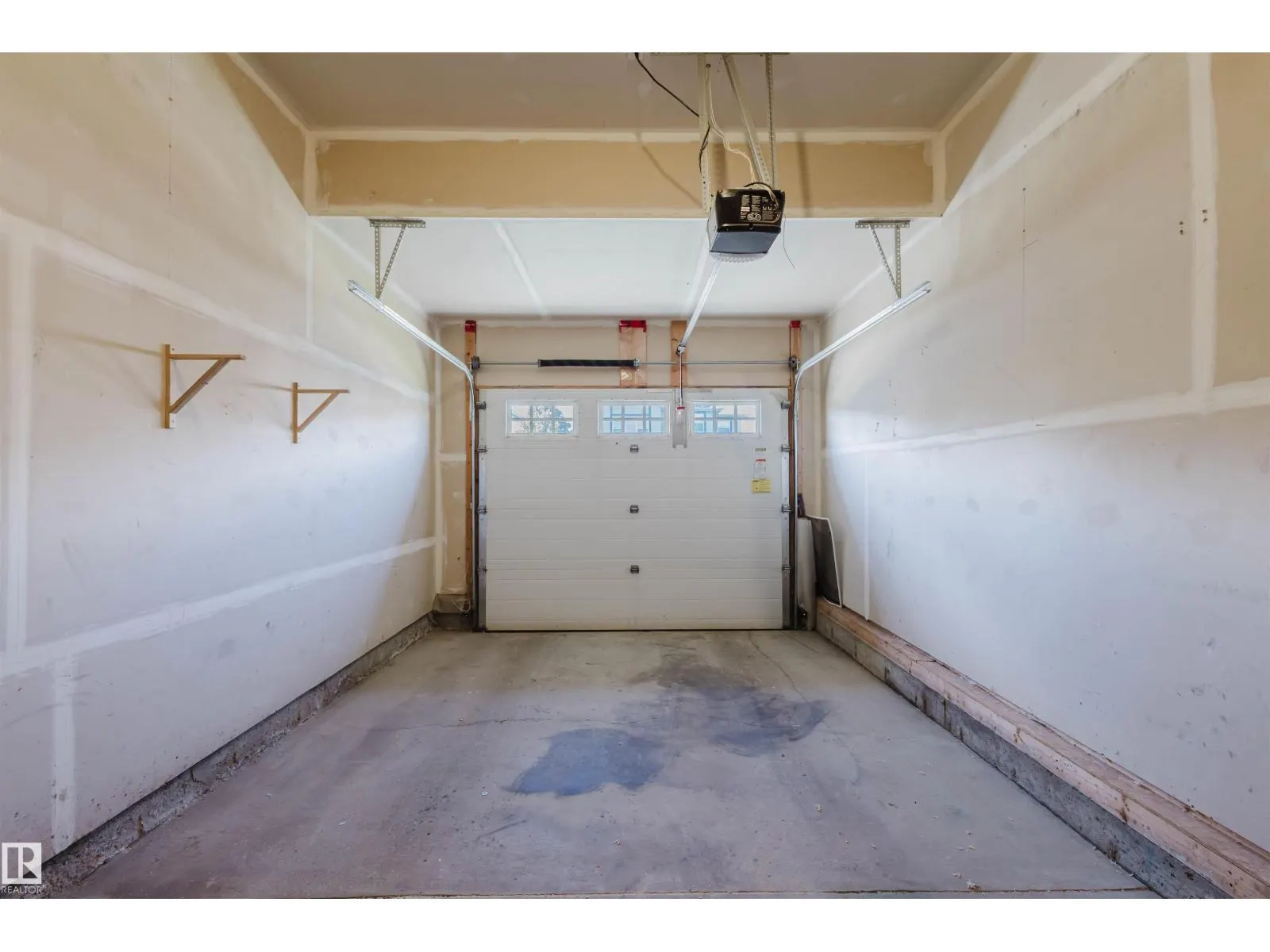 33 CATALINA CT