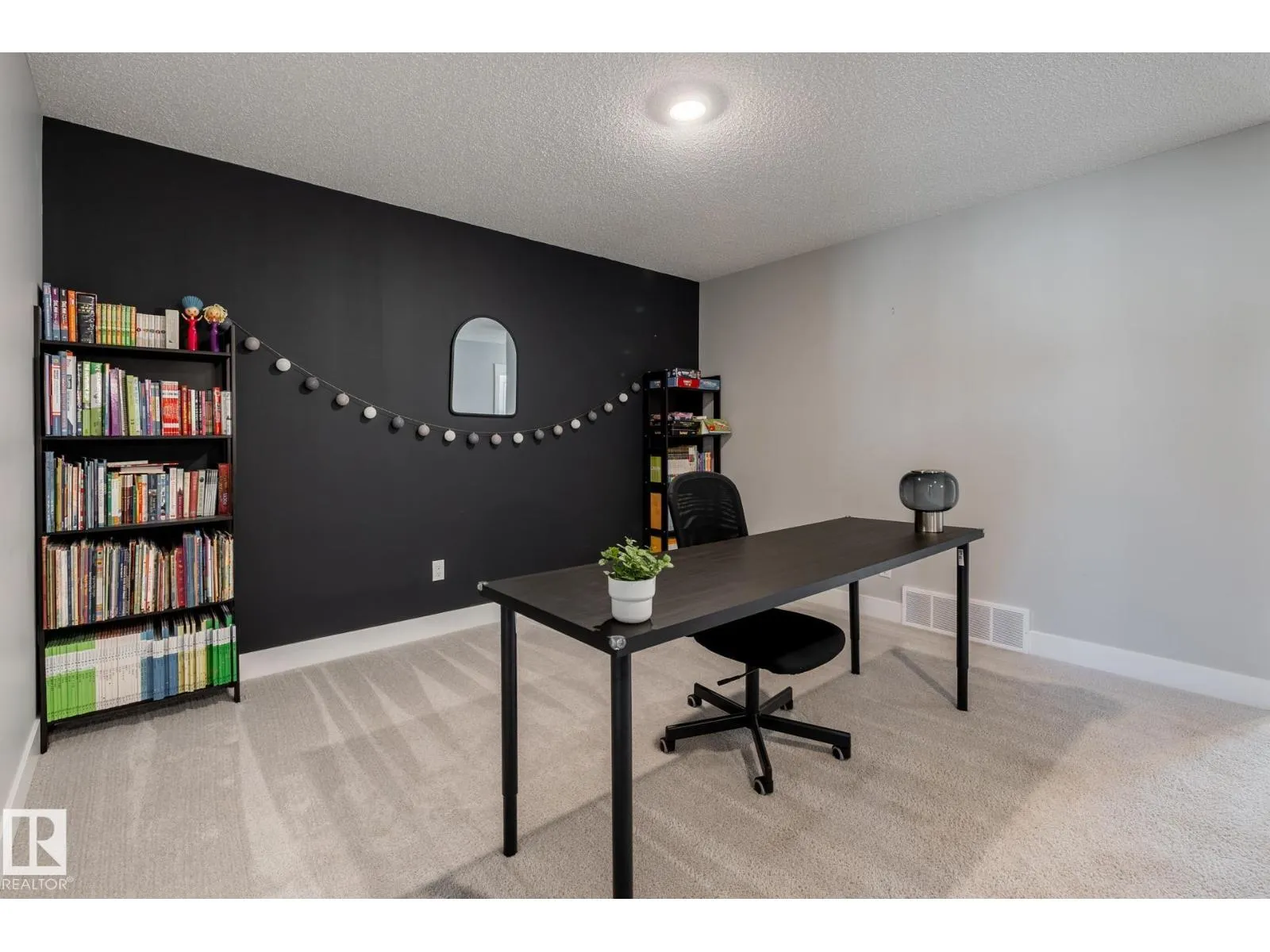 1440 DARBY GREEN SW SW