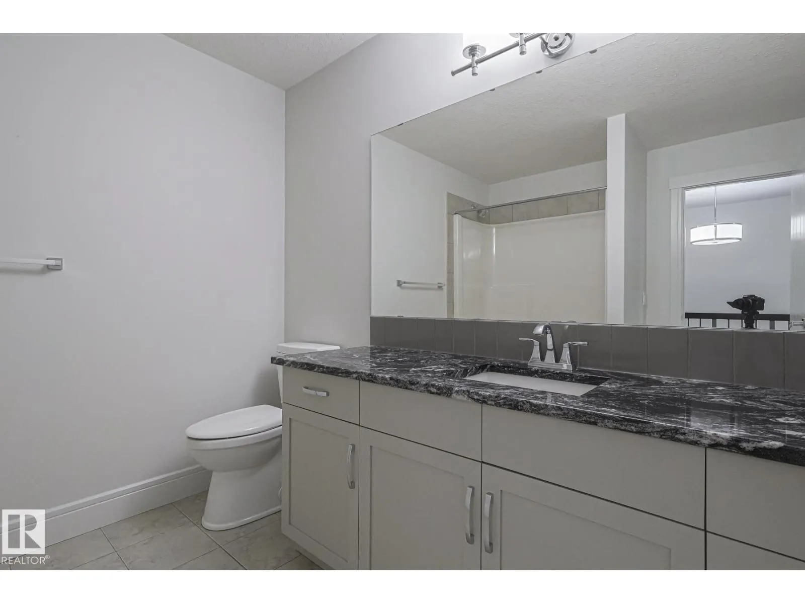 3167 WINSPEAR CR SW SW