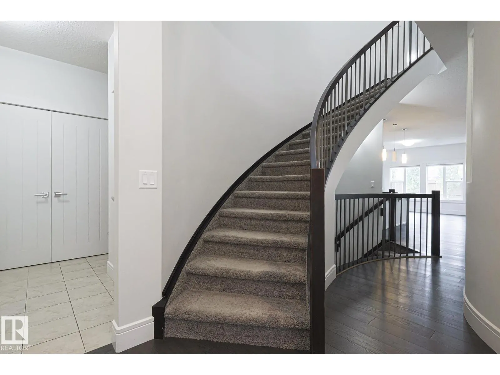 3167 WINSPEAR CR SW SW