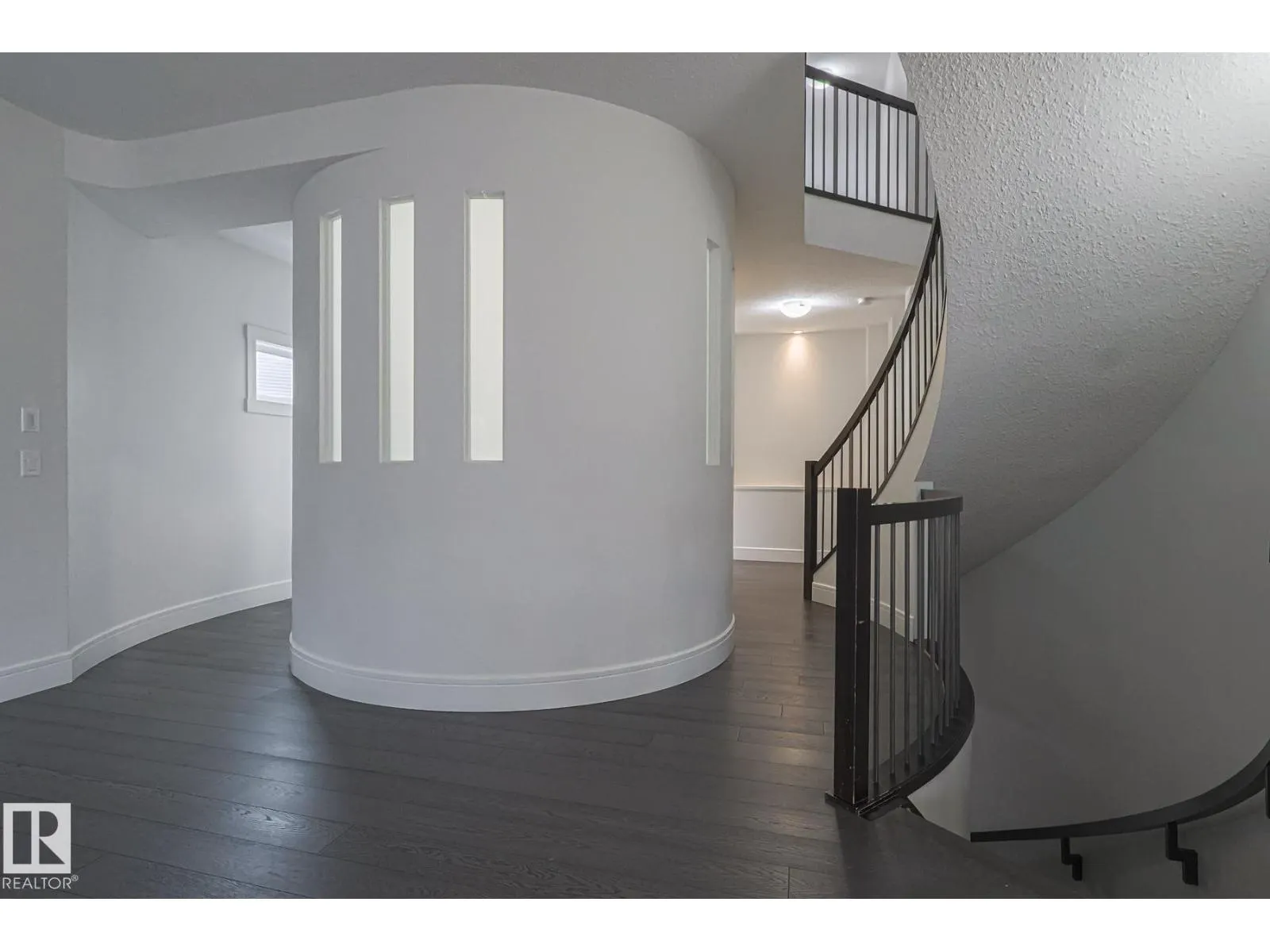 3167 WINSPEAR CR SW SW