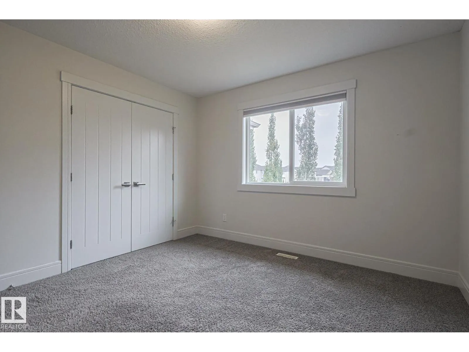 3167 WINSPEAR CR SW SW